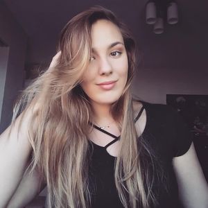 Meet your Posher, Brianna